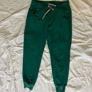 Limited Edition Hunter Green: FIGS Zamora Jogger Scrub Pants: (small petite)